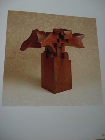 AUSENCIAS. Catlogo Exposicin Fragmentos da Arte Galega no sculo XX. A Corua, 1993