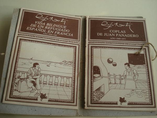 Coplas de Juan Panadero. Ao 1949-1977 / Vida bilinge de un refugiado espaol en Francia. Ao 1939-1940. Carpeta de cartn con dos libros