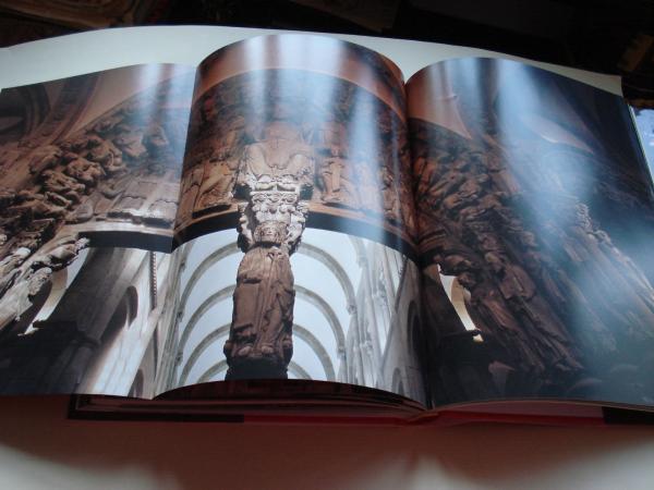 La gracia de la peregrinacin. Santiago de Compostela (Libro de fotografas en color de gran formato)