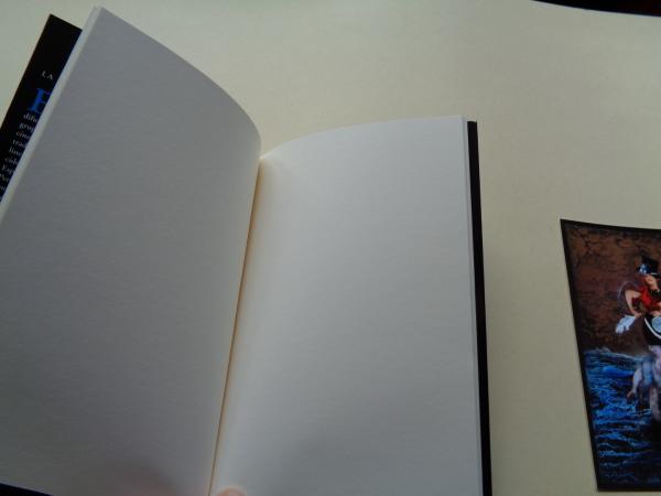 Indito (Cuaderno en blanco + postal en color)