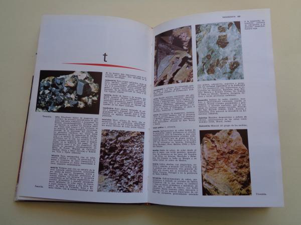 Diccionario / Atlas de Mineraloga