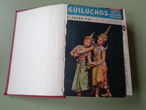 AGUILUCHOS. El folleto para los muchachos generosos. 12 nmeros encuadernados, ao 1962 completo