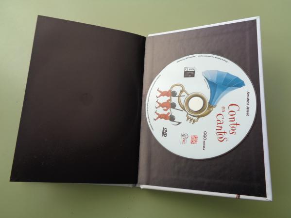 Contos en cantos (Libro + 2 CDs)