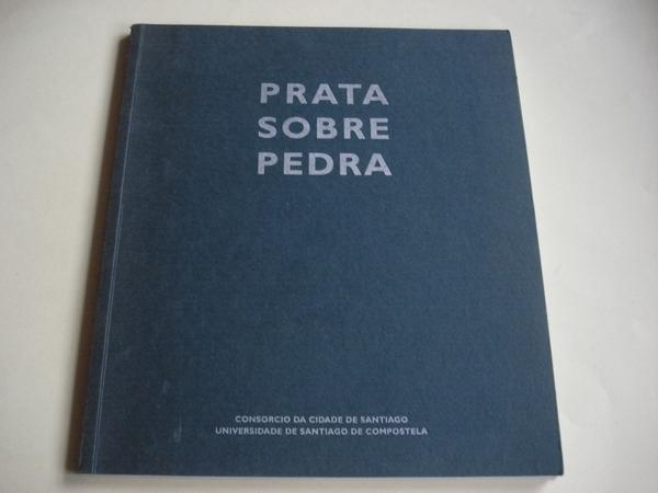 Prata sobre Pedra. Catlogo Exposicin Museo do Pobo Galego, 1996. Fotografas de Tino Martnez, Vari Carams, Xulio Correa e Manuel Vilario