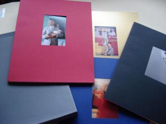 CHEMA PRADO: Fotografas. 4 catlogos: Pekn-Shangai / Cautivos / Infraganti / Ciudades (En estuche de carton) - Ver os detalles do produto